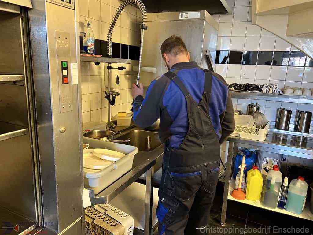 Ontstoppen Gootsteen Enschede Ontstoppen Gootsteen Enschede